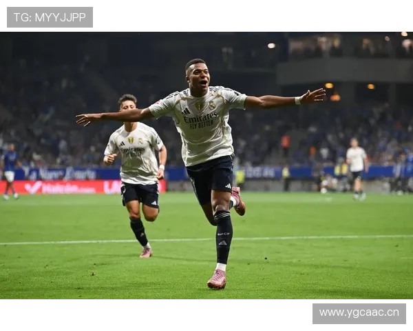 皇马中场断球后防守崩溃，表面控场实则稳定性承压