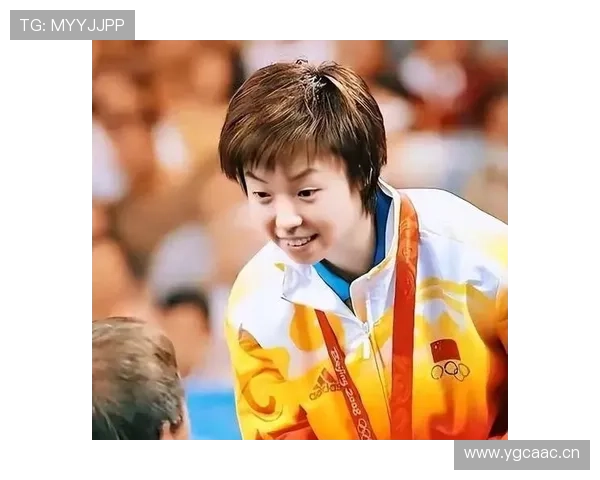 张怡宁这节奏，赛场上秒变狠角色，私下却像邻家大姐姐，差太多了吧！