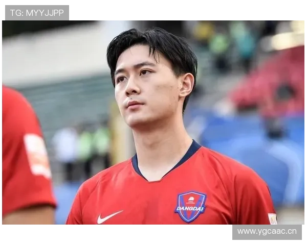 蒋圣龙鞋柜能开个店吧，光球鞋就让人想跪了！